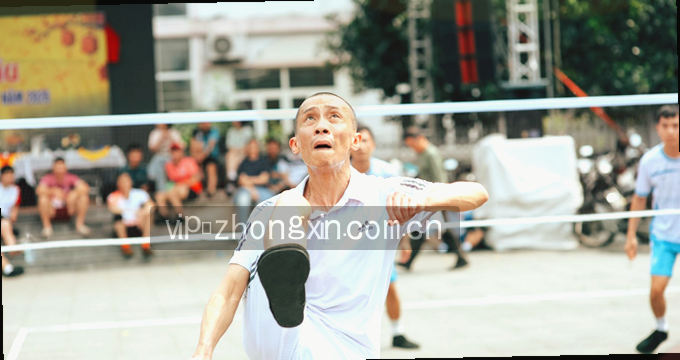 移动端入口 屏幕尺寸权衡 触控优化